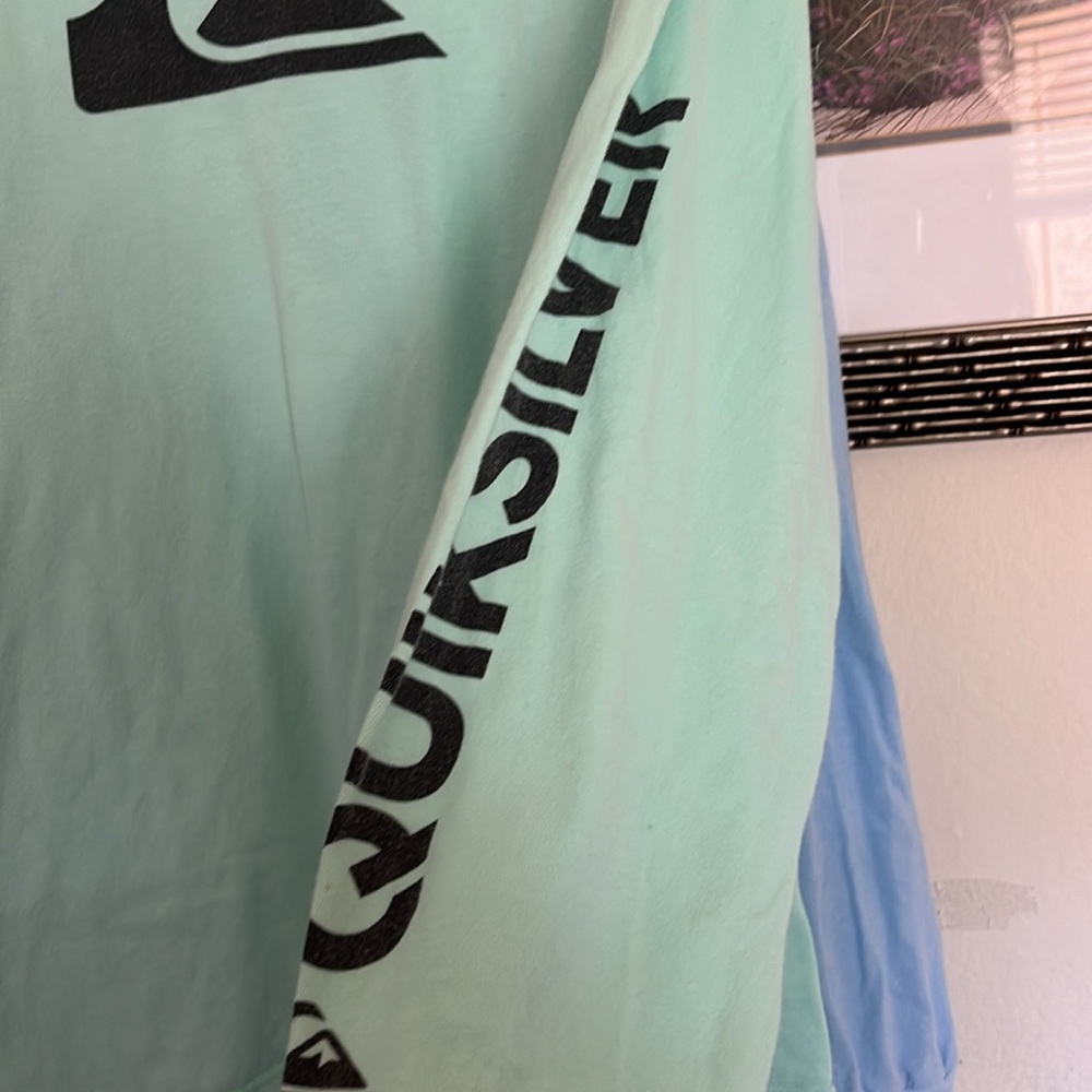 QUICKSILVER BUNDLE of two long sleeve shirts XL - Picture 6 of 6